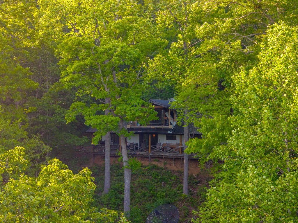 275 Mountain Laurel Drive