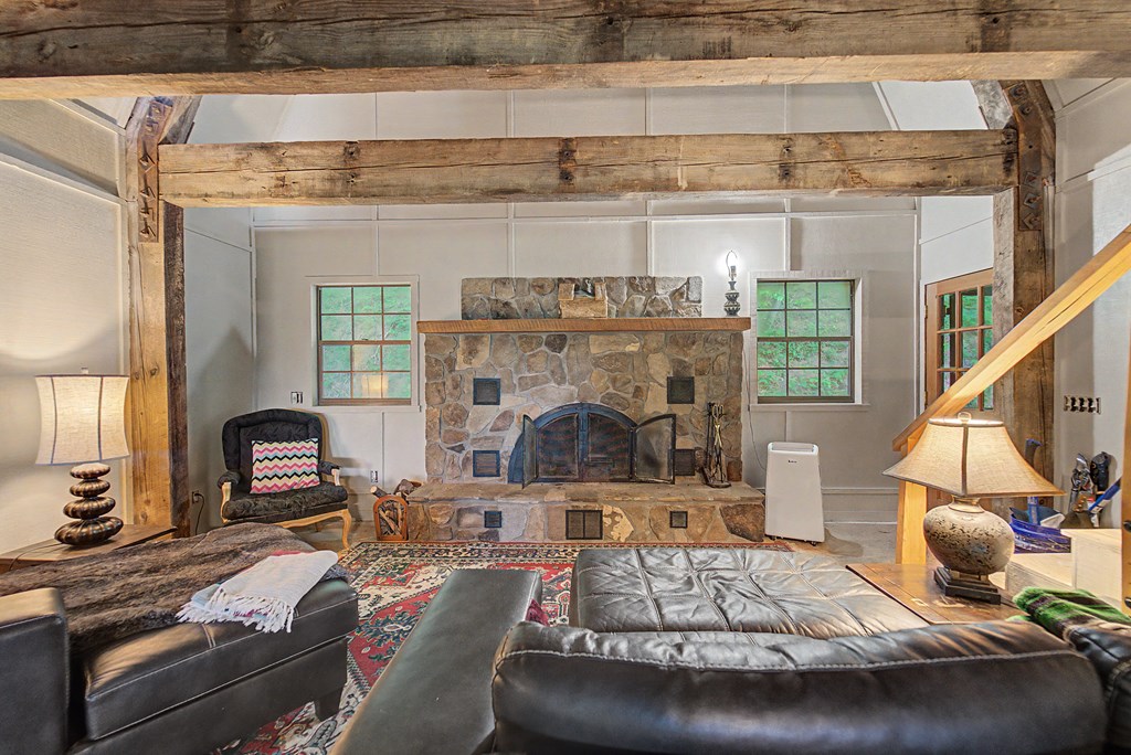 275 Mountain Laurel Drive