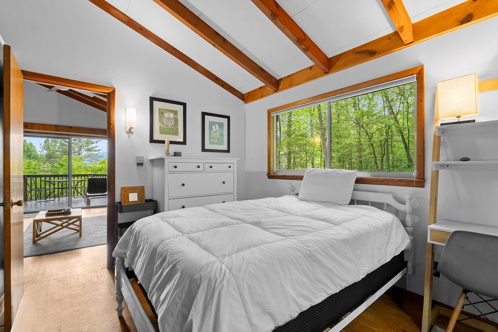 184 Pinecrest Lane