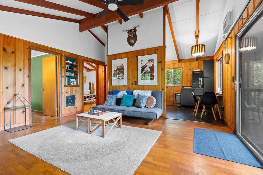 184 Pinecrest Lane