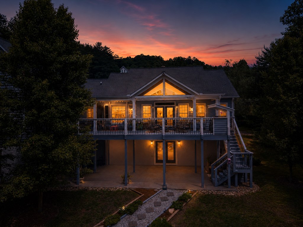 264 Chapel Cove Circle