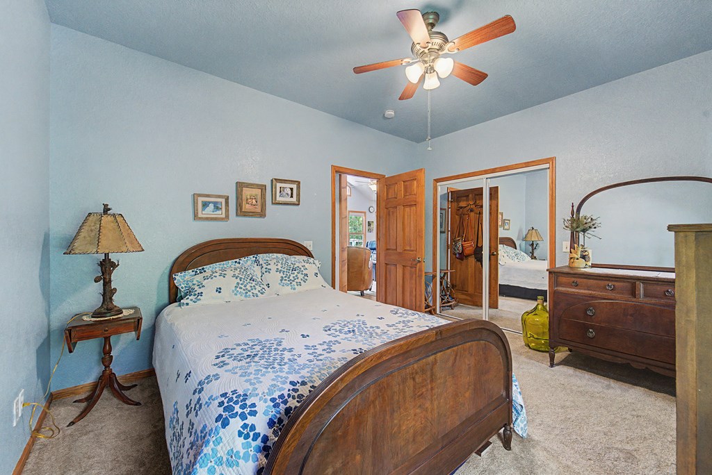 264 Chapel Cove Circle