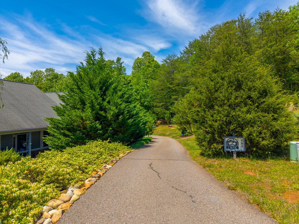 264 Chapel Cove Circle