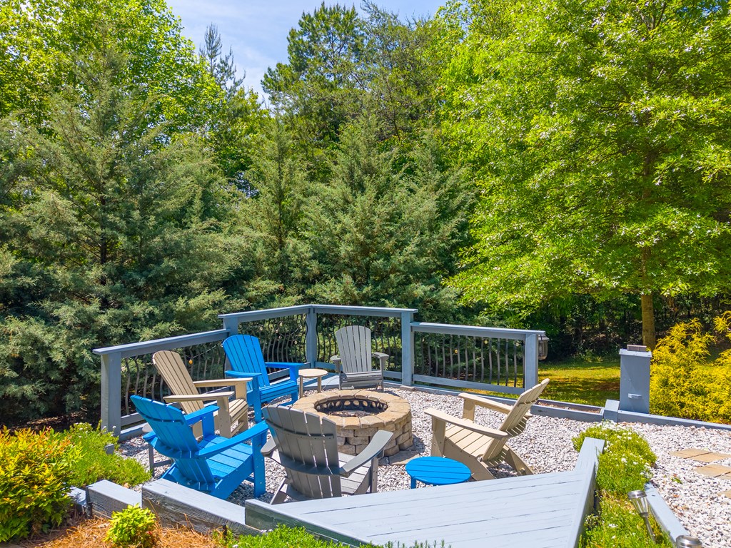 264 Chapel Cove Circle