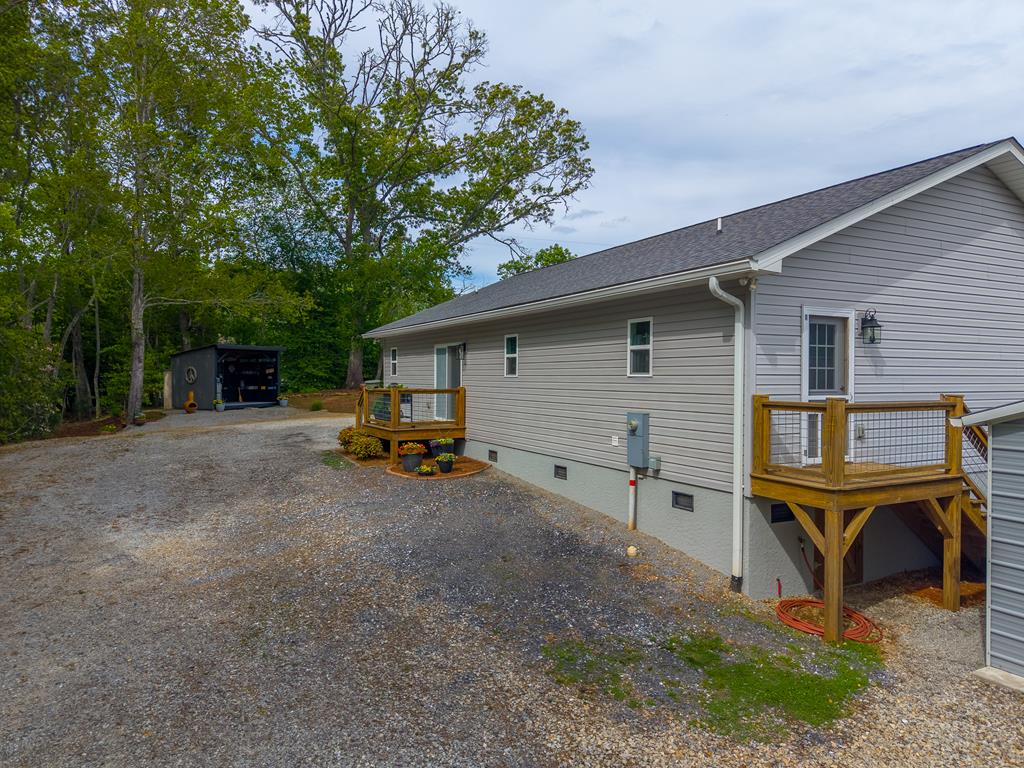 261 Tanasi Lane