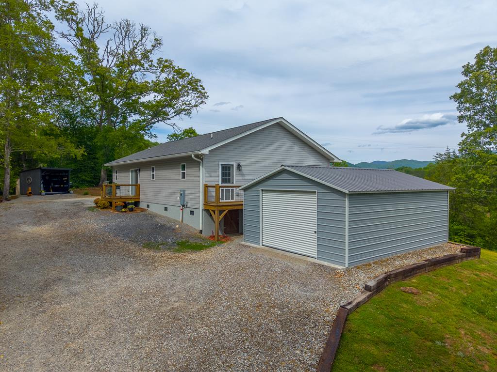 261 Tanasi Lane