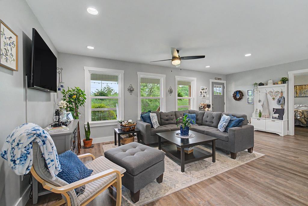261 Tanasi Lane