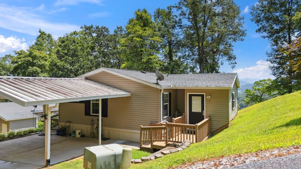 122 Paige Lane