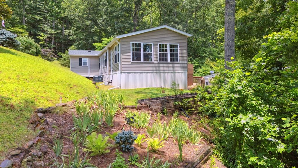122 Paige Lane