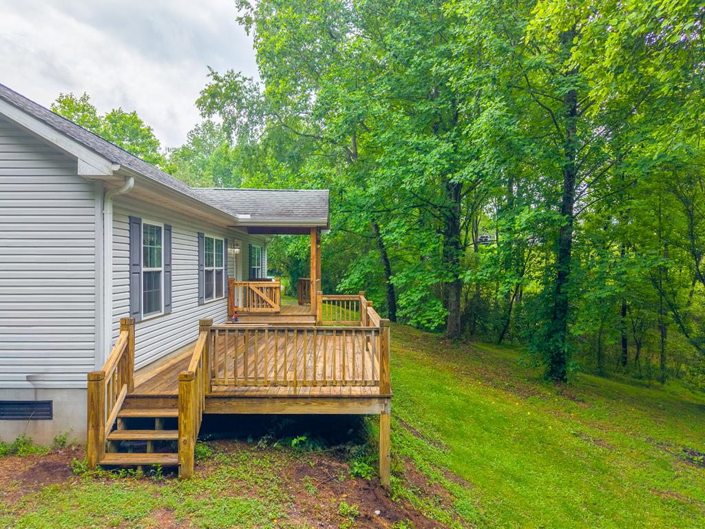 60 Family Branch Road