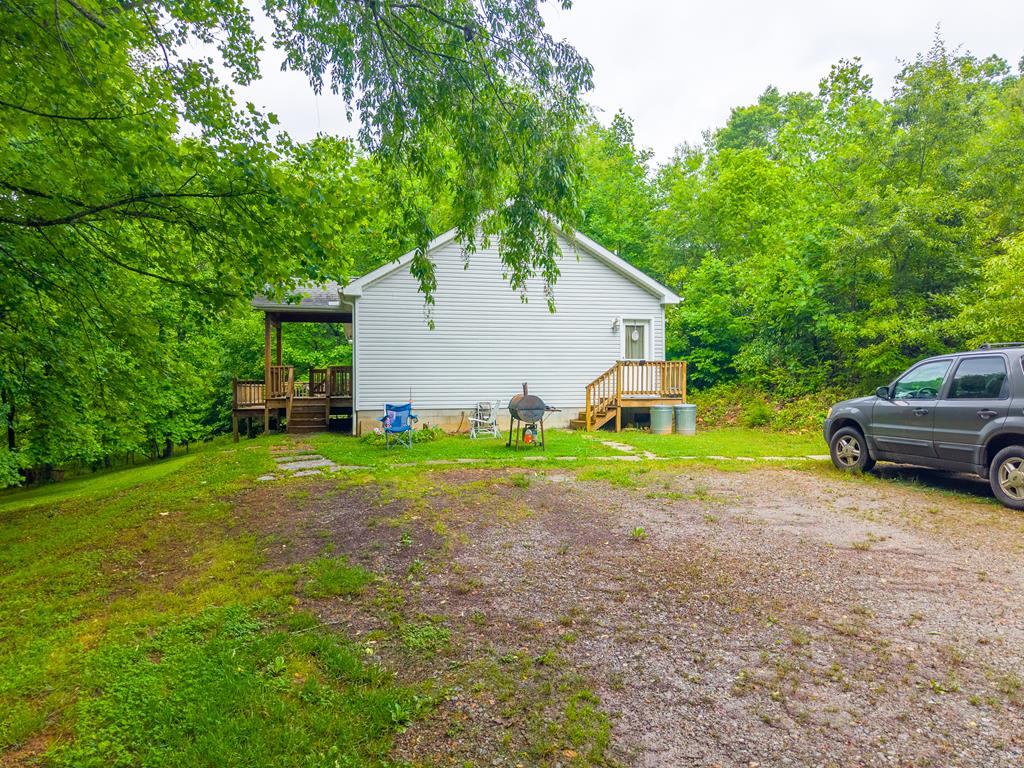 60 Family Branch Road