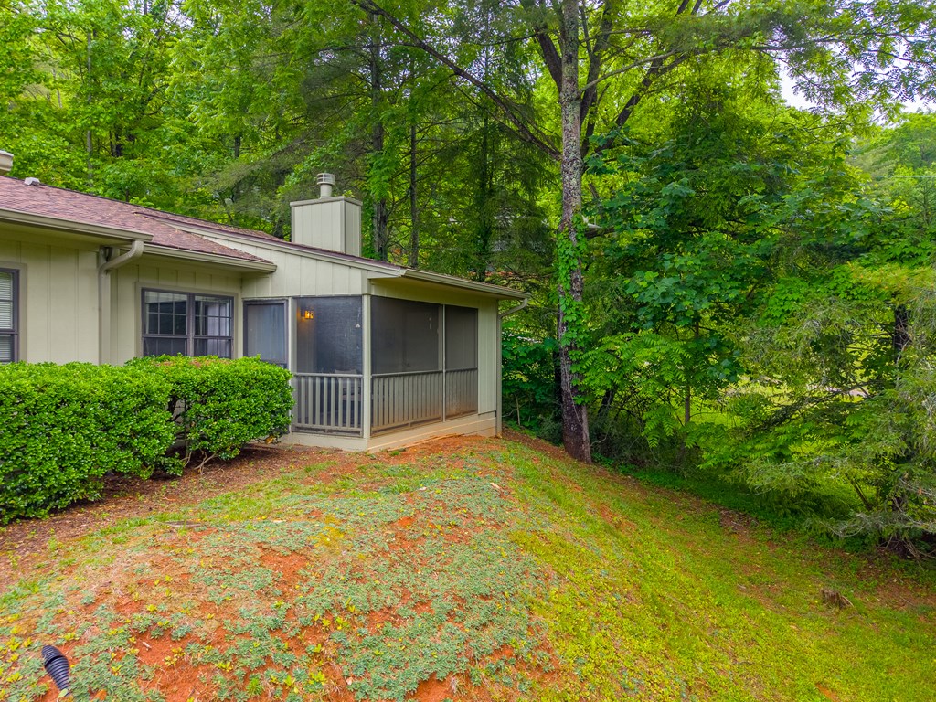 35A Mint Lake Court W