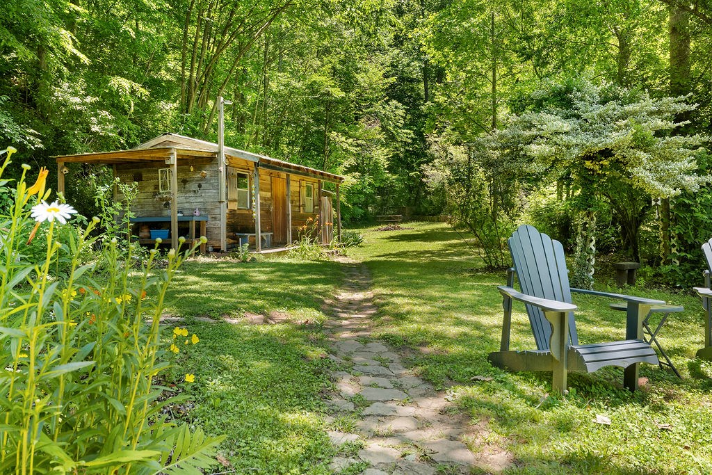 226 Little Ellijay Rd
