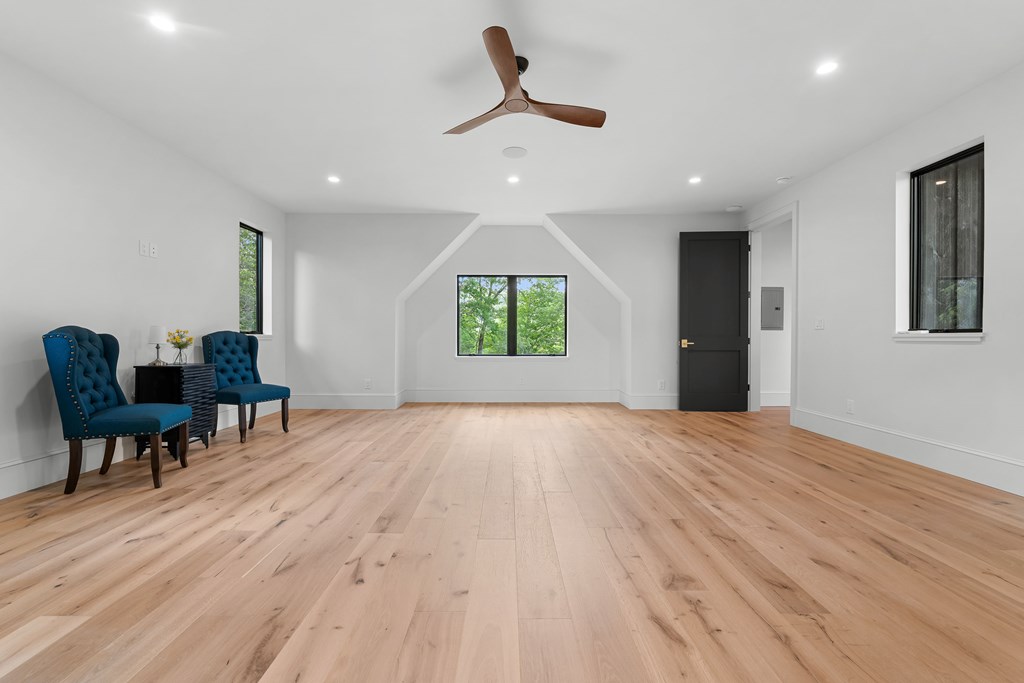 180 Hemlock Circle