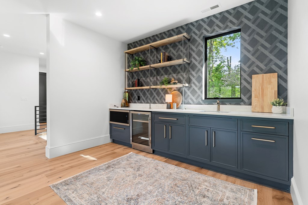 180 Hemlock Circle