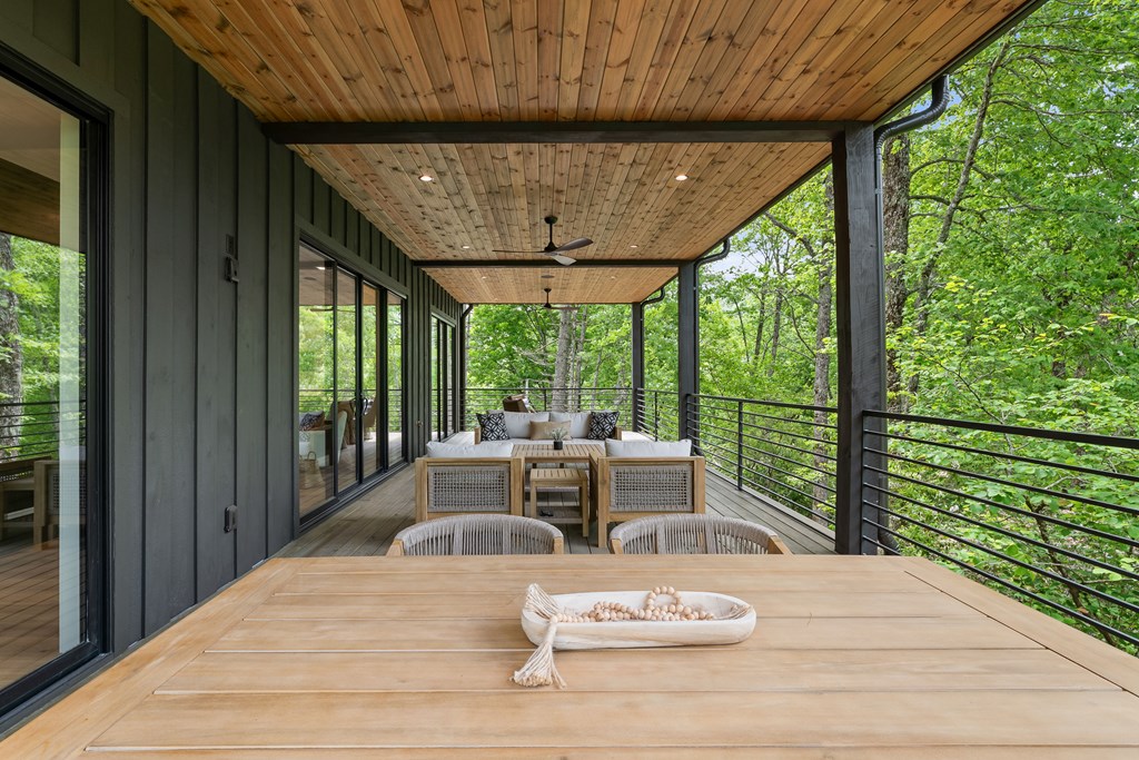 180 Hemlock Circle