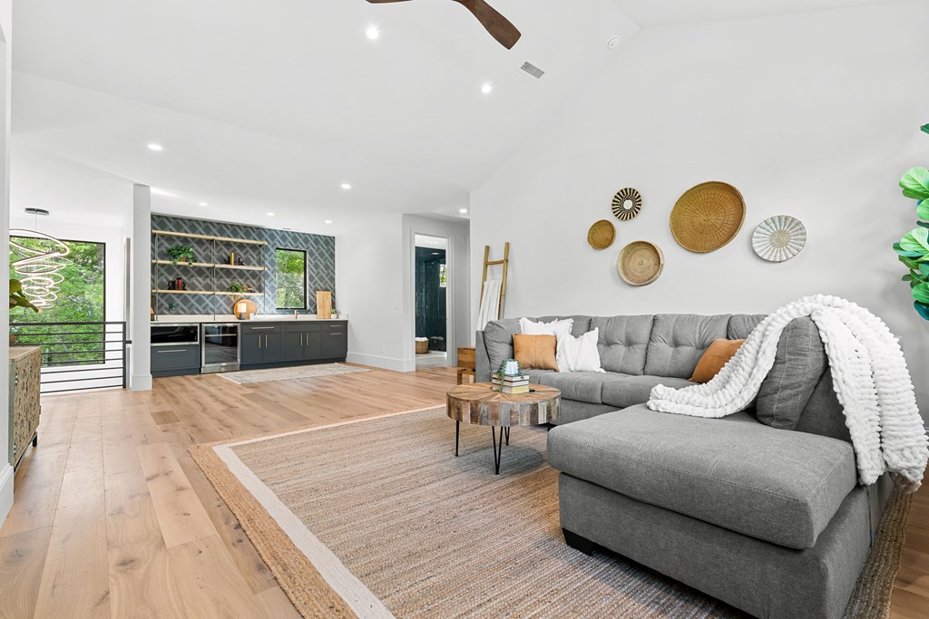 180 Hemlock Circle