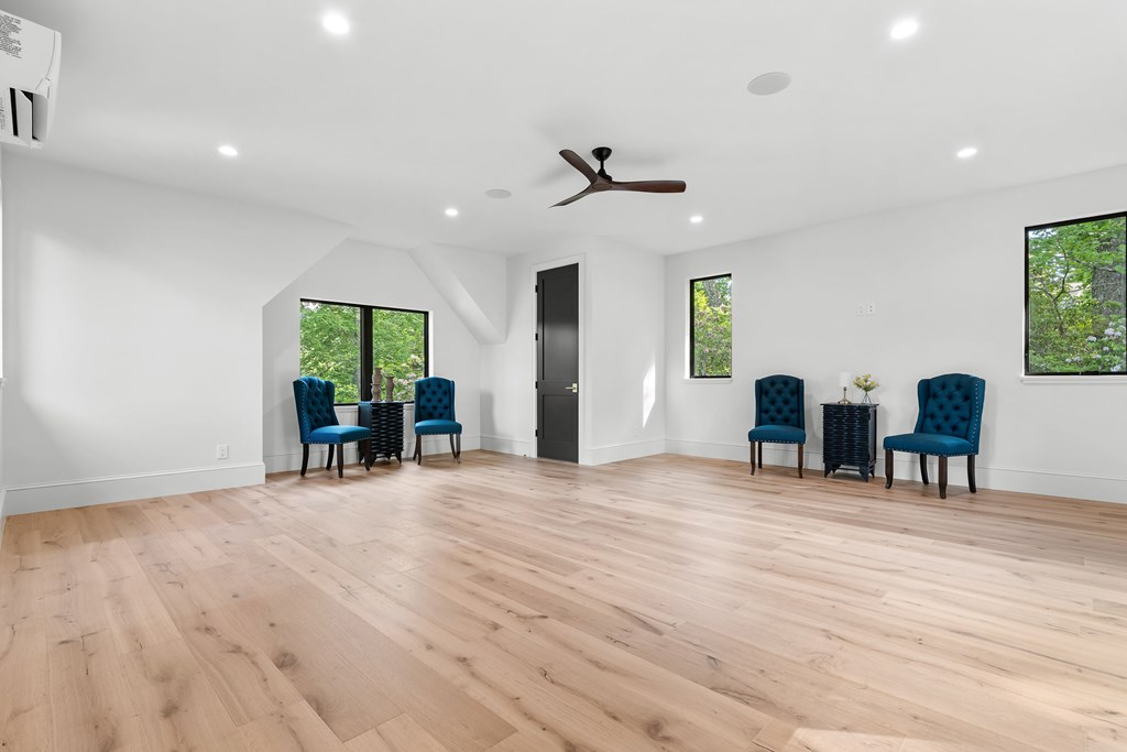 180 Hemlock Circle