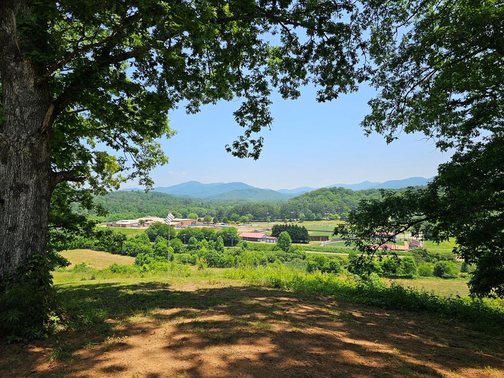 138 Turkey Hollow Road