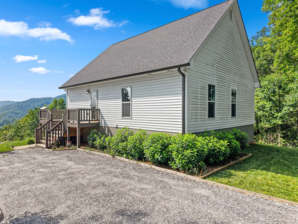 195 Mystic Mountain Ridge
