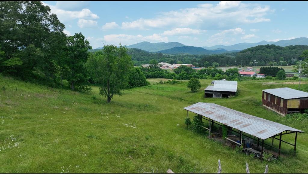 138 Turkey Hollow Road