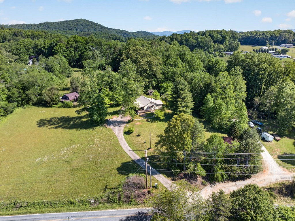 287 Middle Skeenah Rd