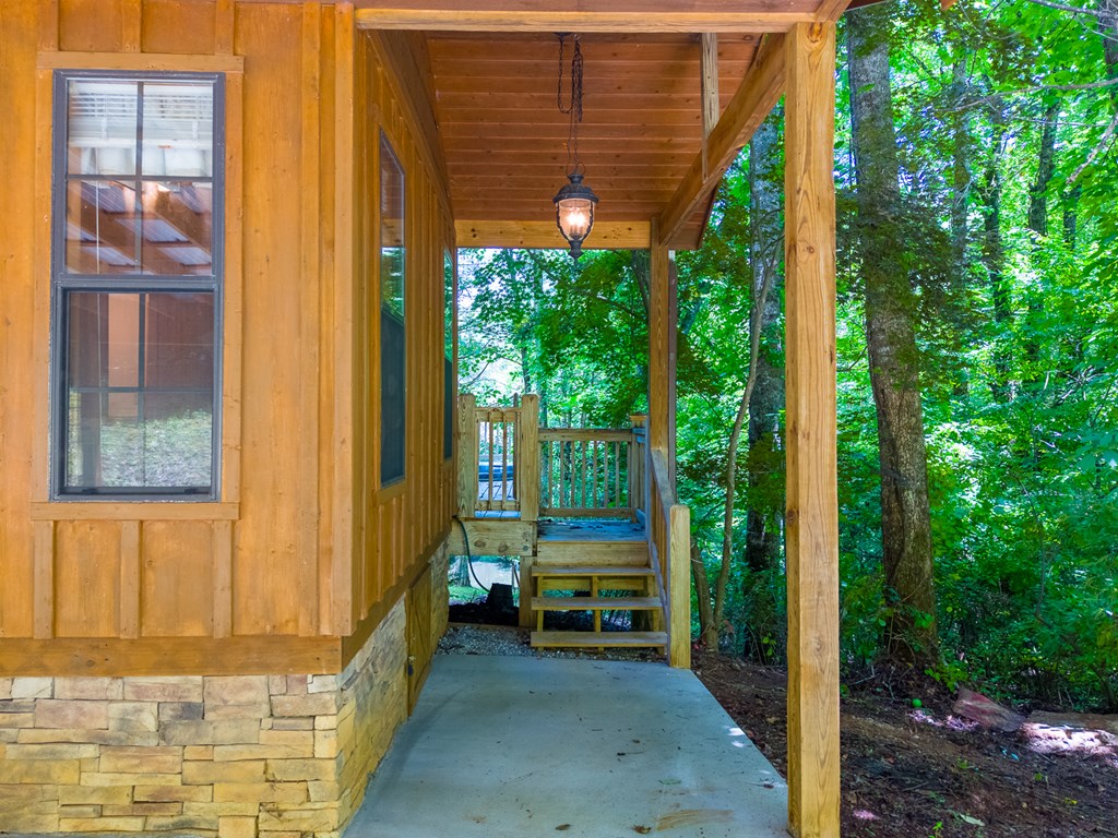 365 Cedar Hills Drive