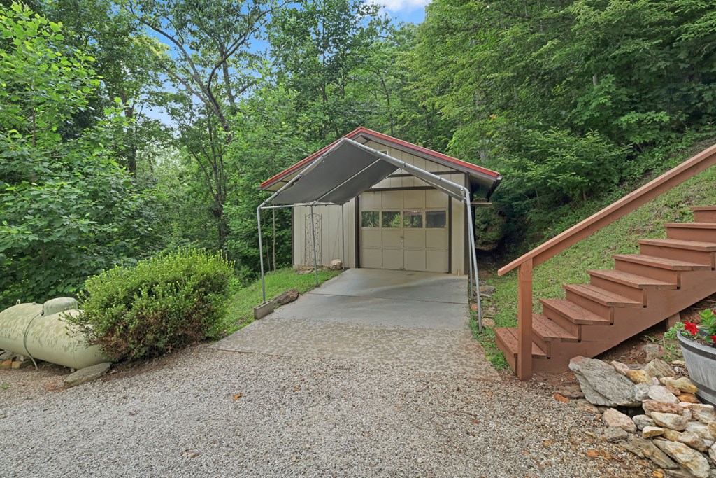 614 Waterfall Drive