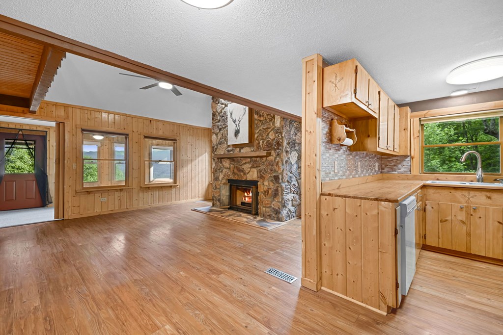614 Waterfall Drive