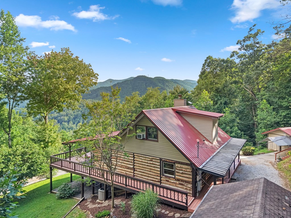 614 Waterfall Drive