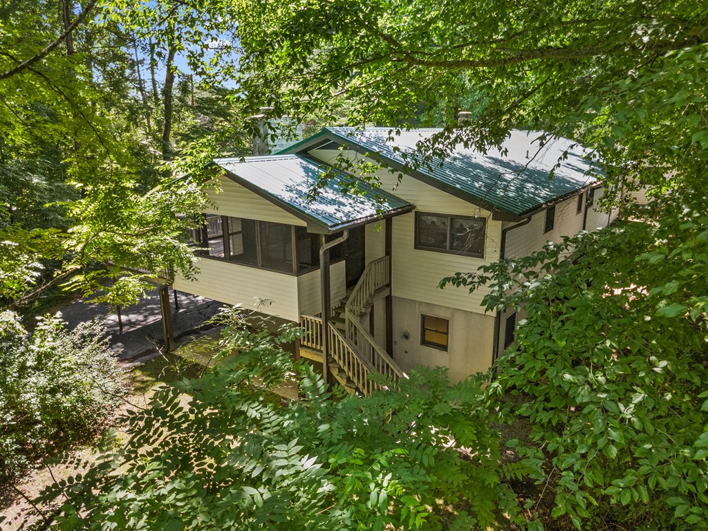 86 Rose Hill Dr