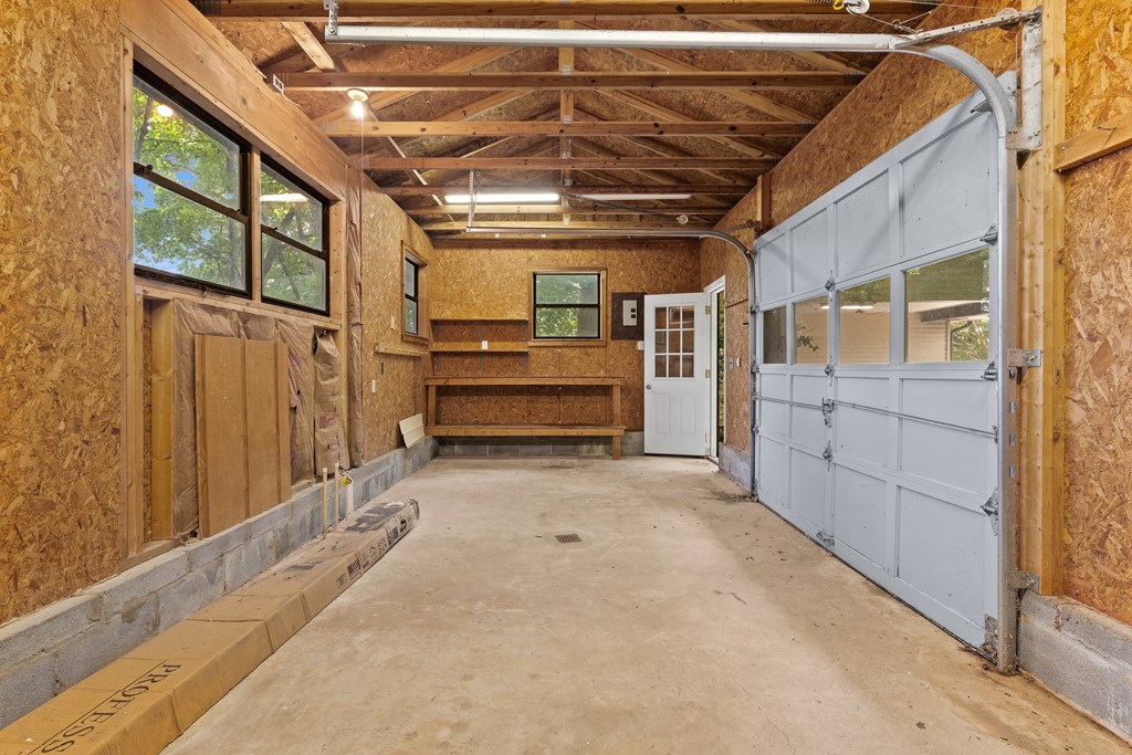 86 Rose Hill Dr