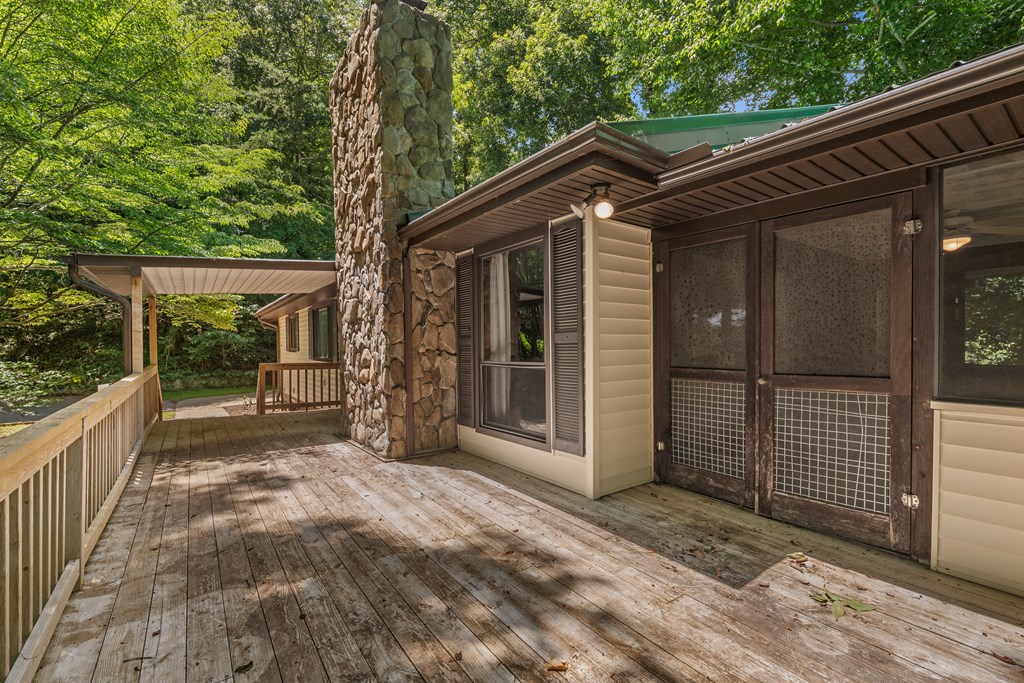 86 Rose Hill Dr