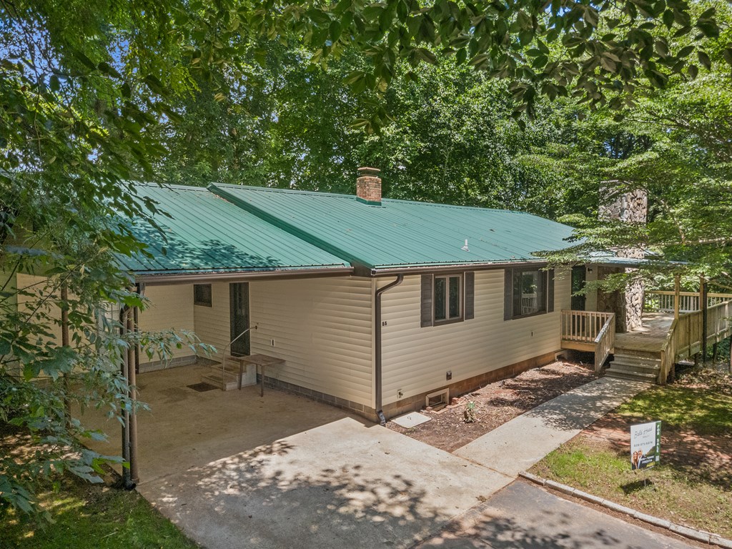 86 Rose Hill Dr