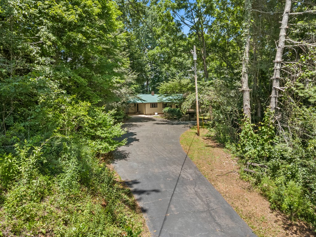 86 Rose Hill Dr