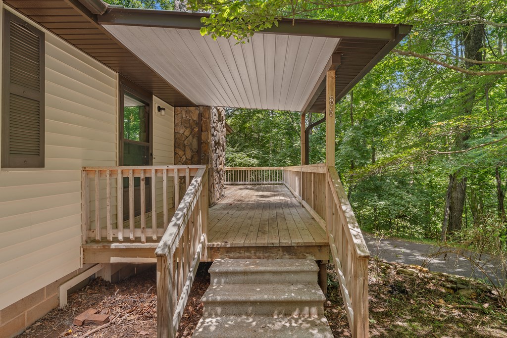 86 Rose Hill Dr