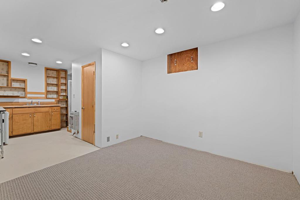 704 Henry Road