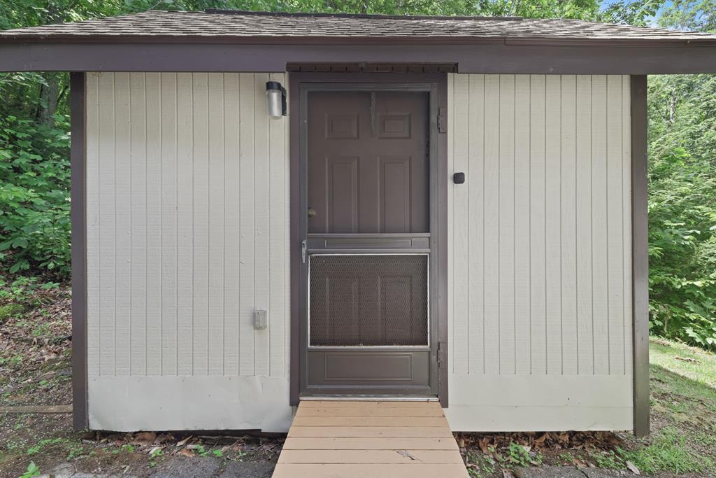 704 Henry Road