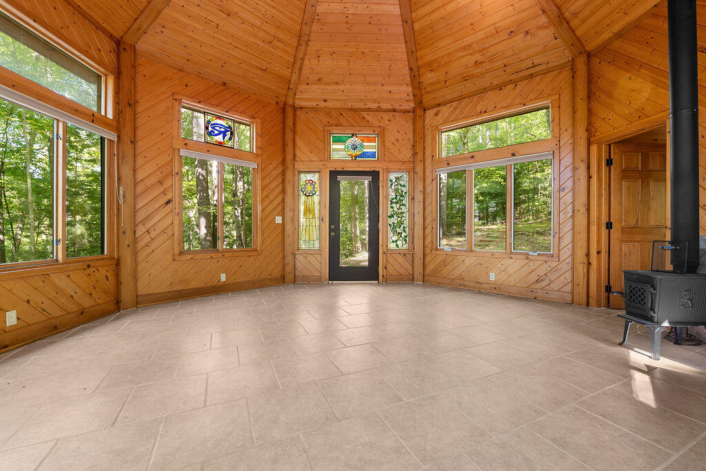 704 Henry Road
