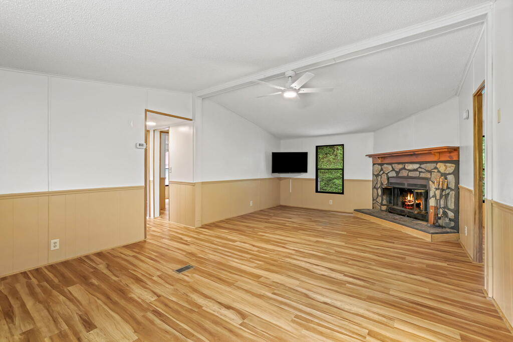 2572 South Skeenah Road