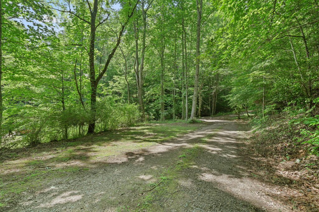2572 South Skeenah Road
