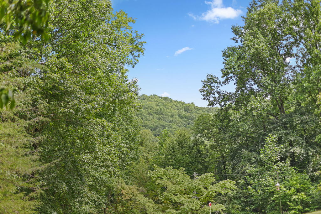2572 South Skeenah Road