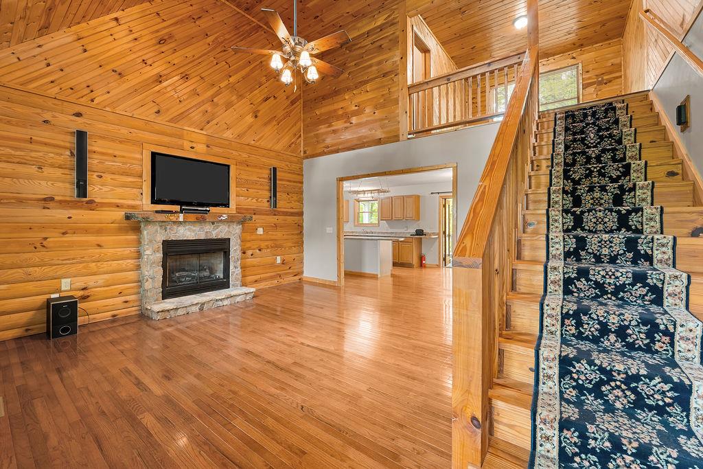 251 Tall Timber Drive
