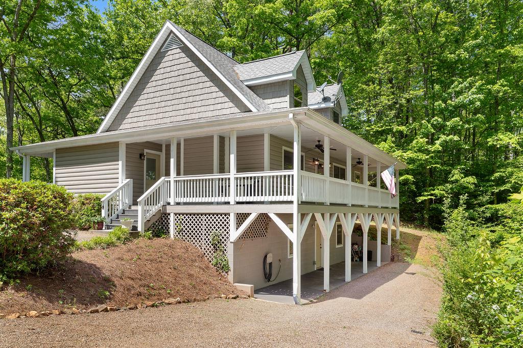 251 Tall Timber Drive