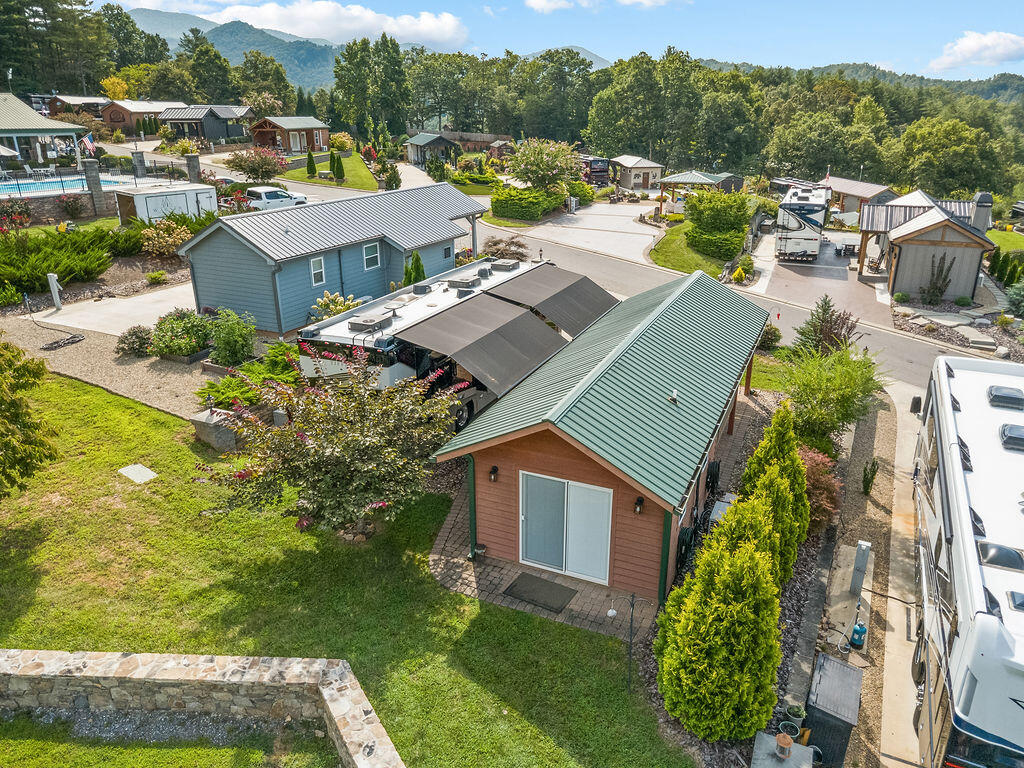 60 Sunset Lane