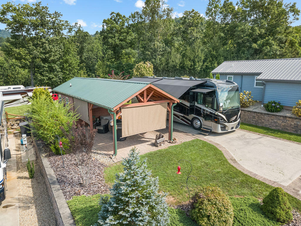 60 Sunset Lane