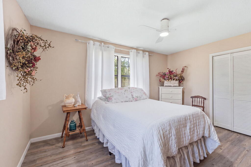 1098 Cat Creek Road