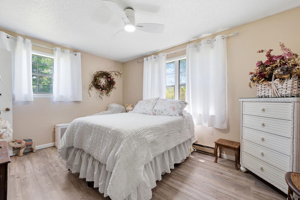 1098 Cat Creek Road