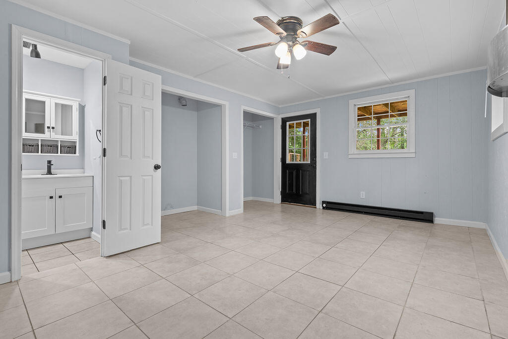 522/526 Coweeta Church Rd
