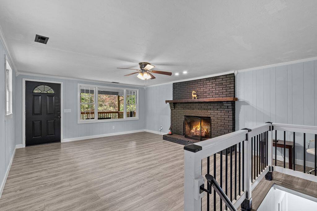 522/526 Coweeta Church Rd